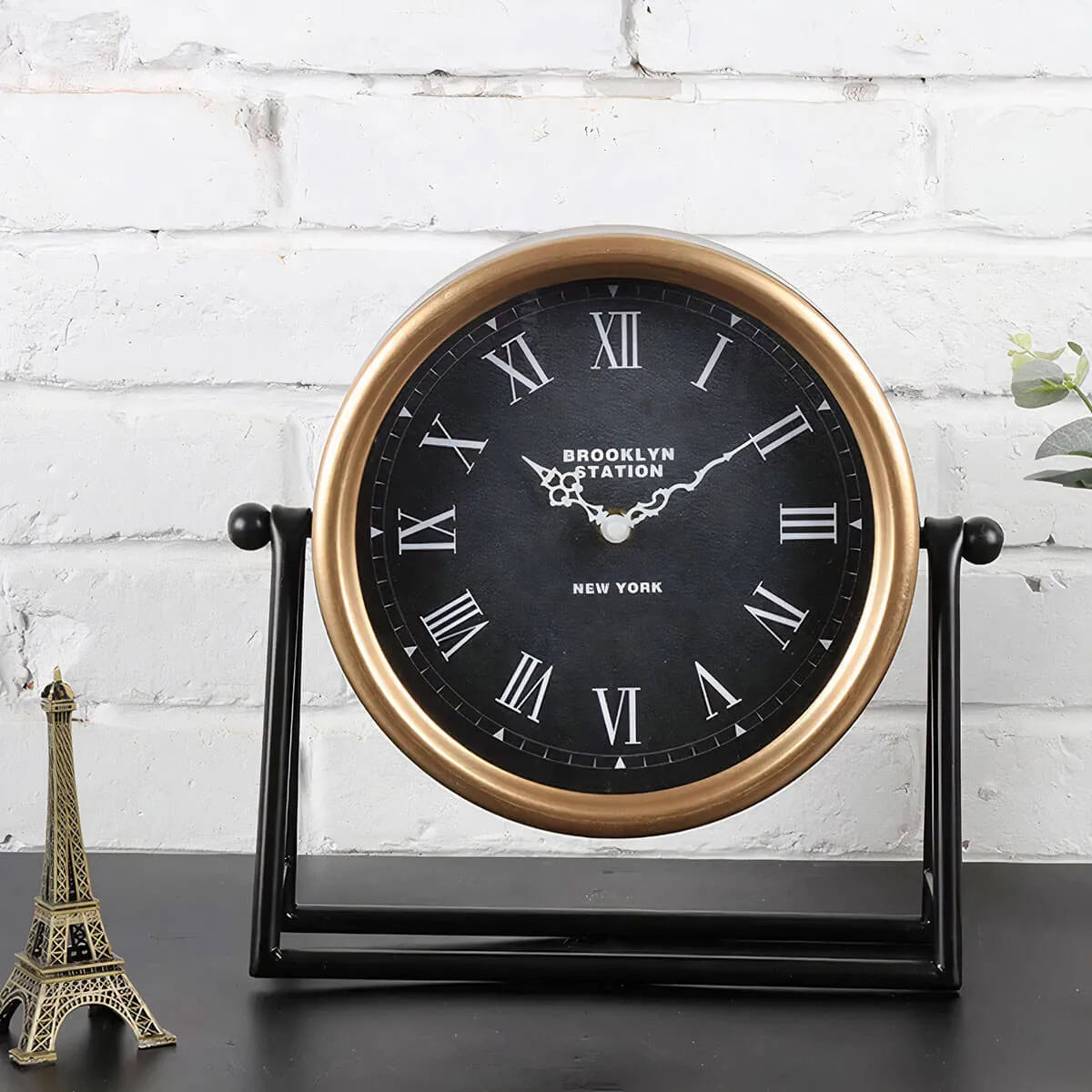 American Vintage Style Metal Iron Desktop Table Clock