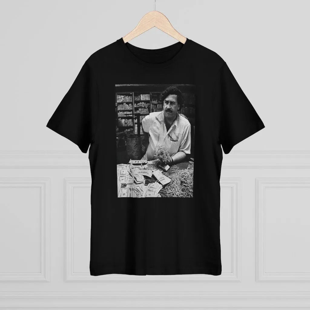 Don Pablo Escobar and his Money on the table T-shirt