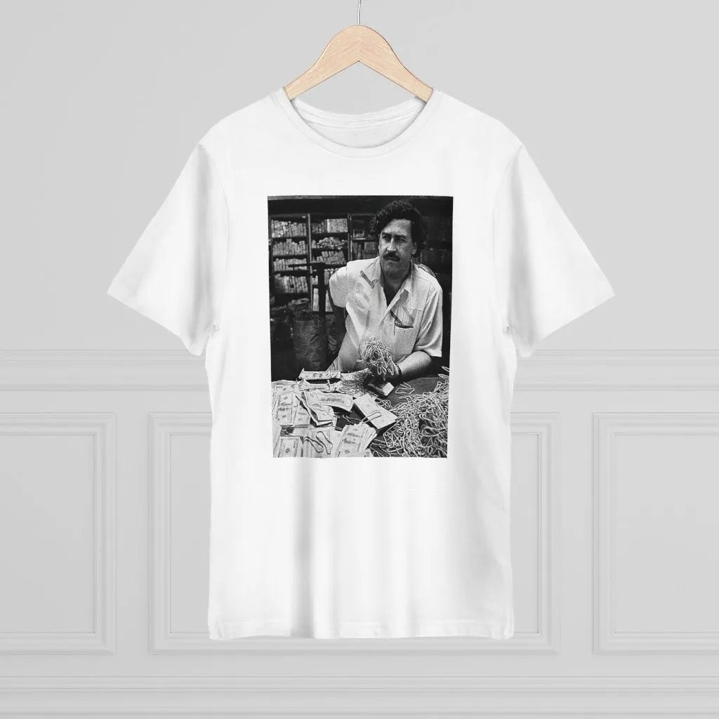 Don Pablo Escobar and his Money on the table T-shirt