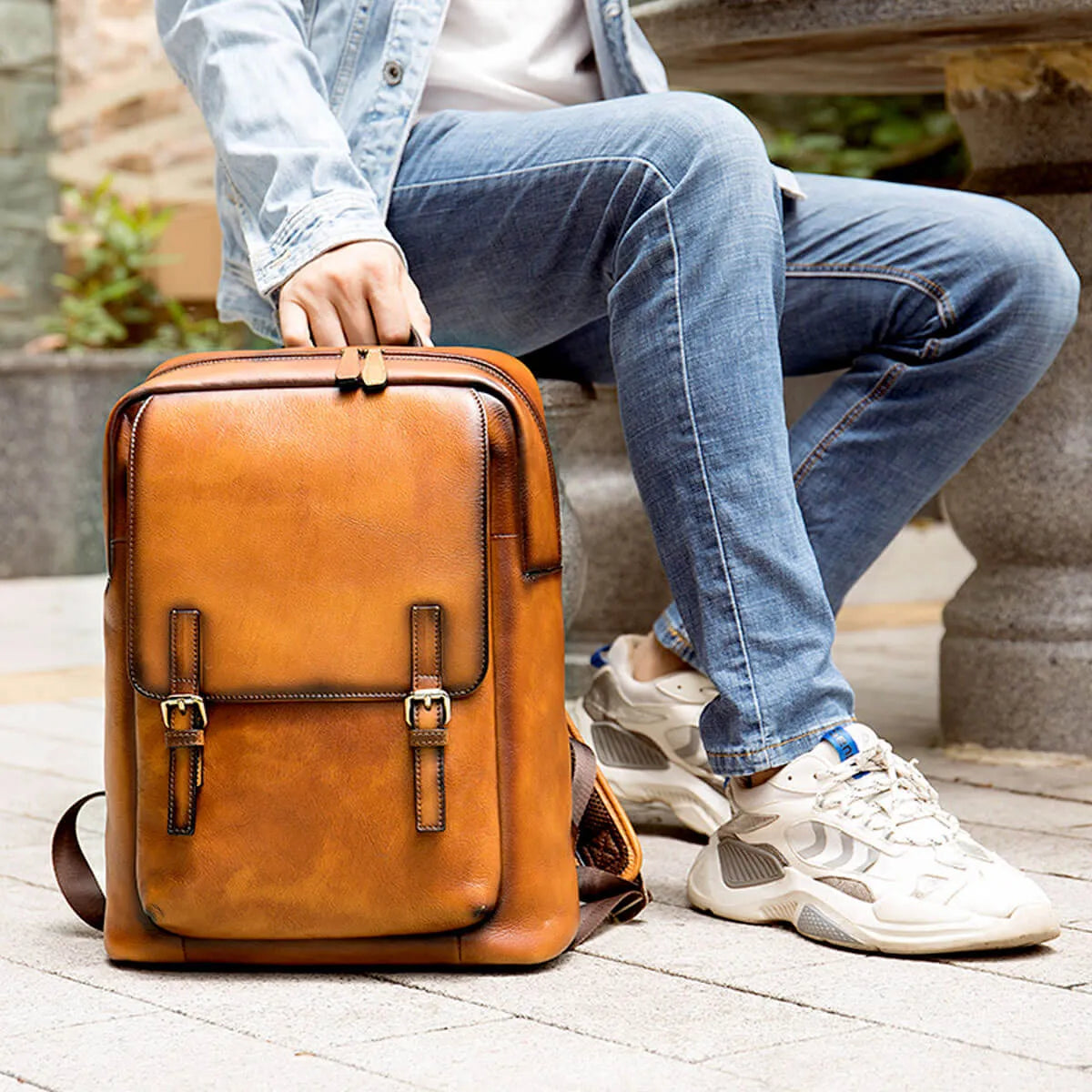 Genuine Leather High-Quality Cowhide Business Backpack