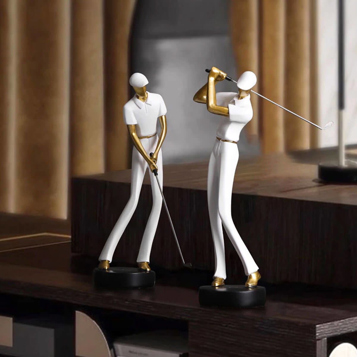 Golfer Statue: Timeless Elegance