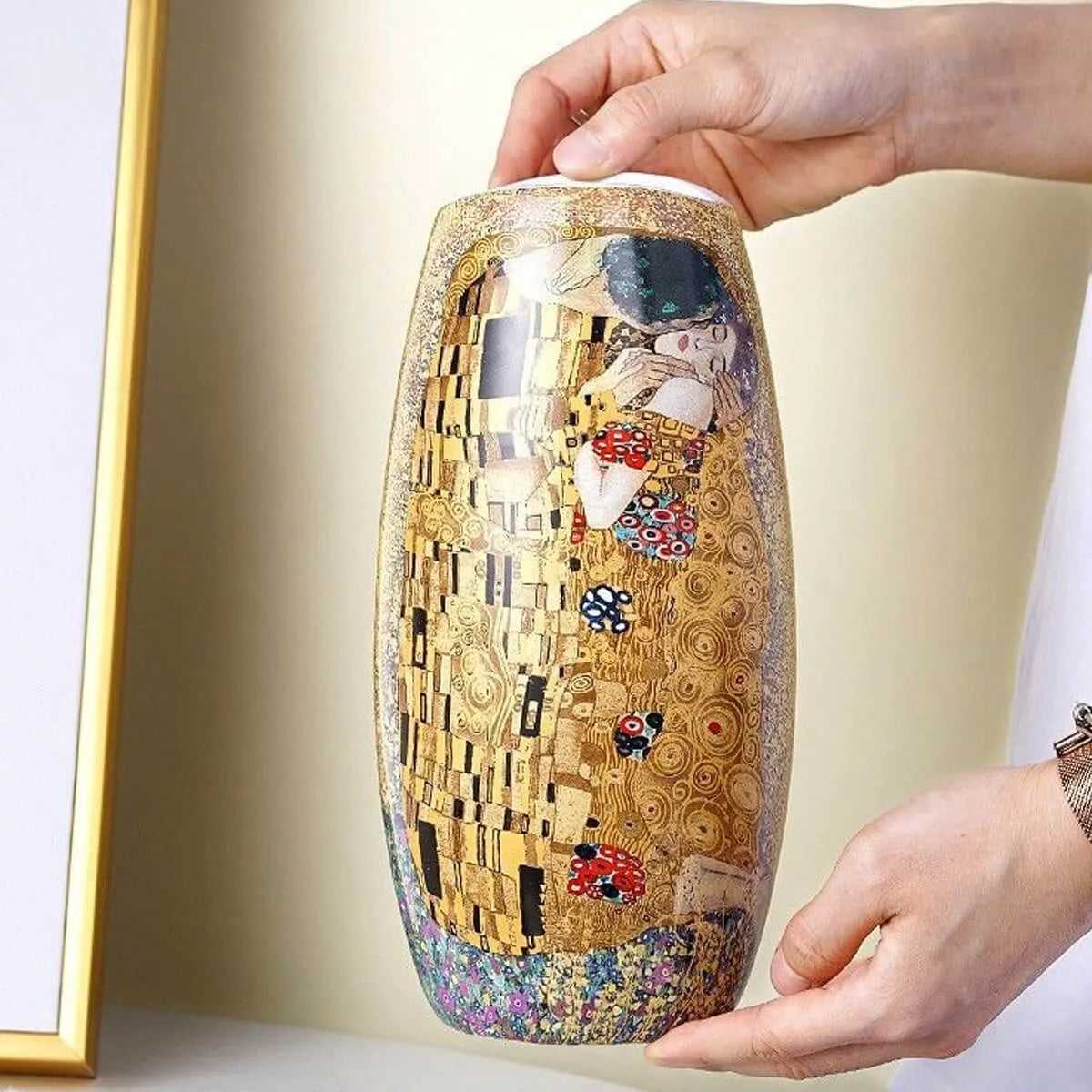 Gustav Klimt Kiss Painting Luxury Ceramic Vase