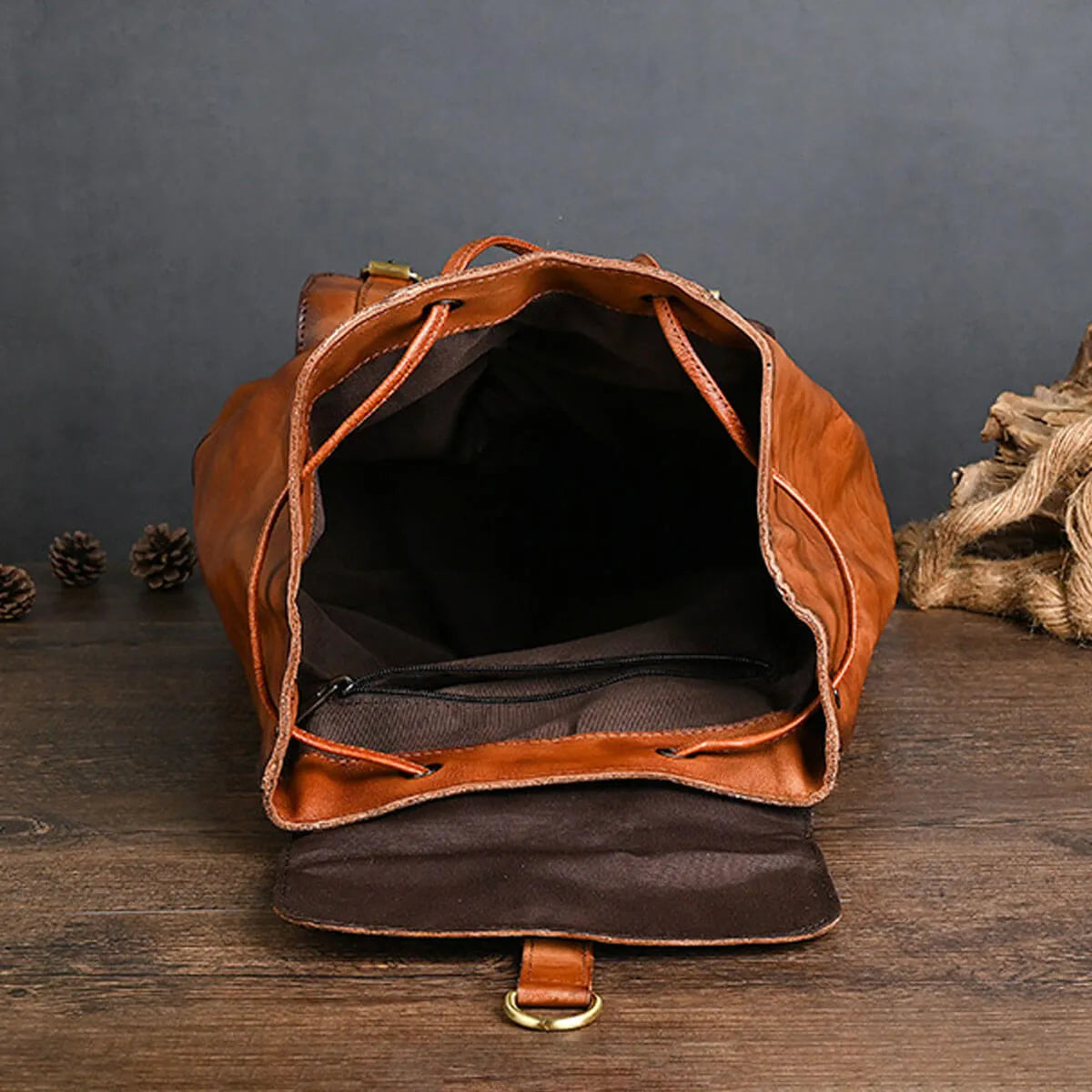 Luxury Genuine Leather Large Capacity Vintage Travel Backpack