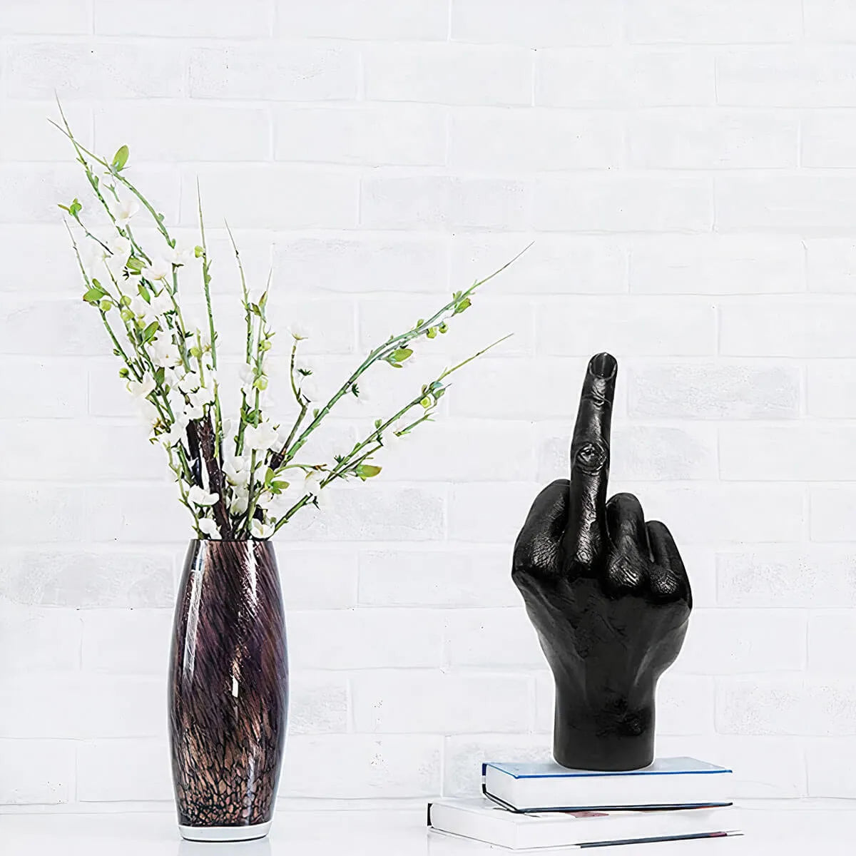 Middle Finger Abstract Handicraft Resin Art Sculpture