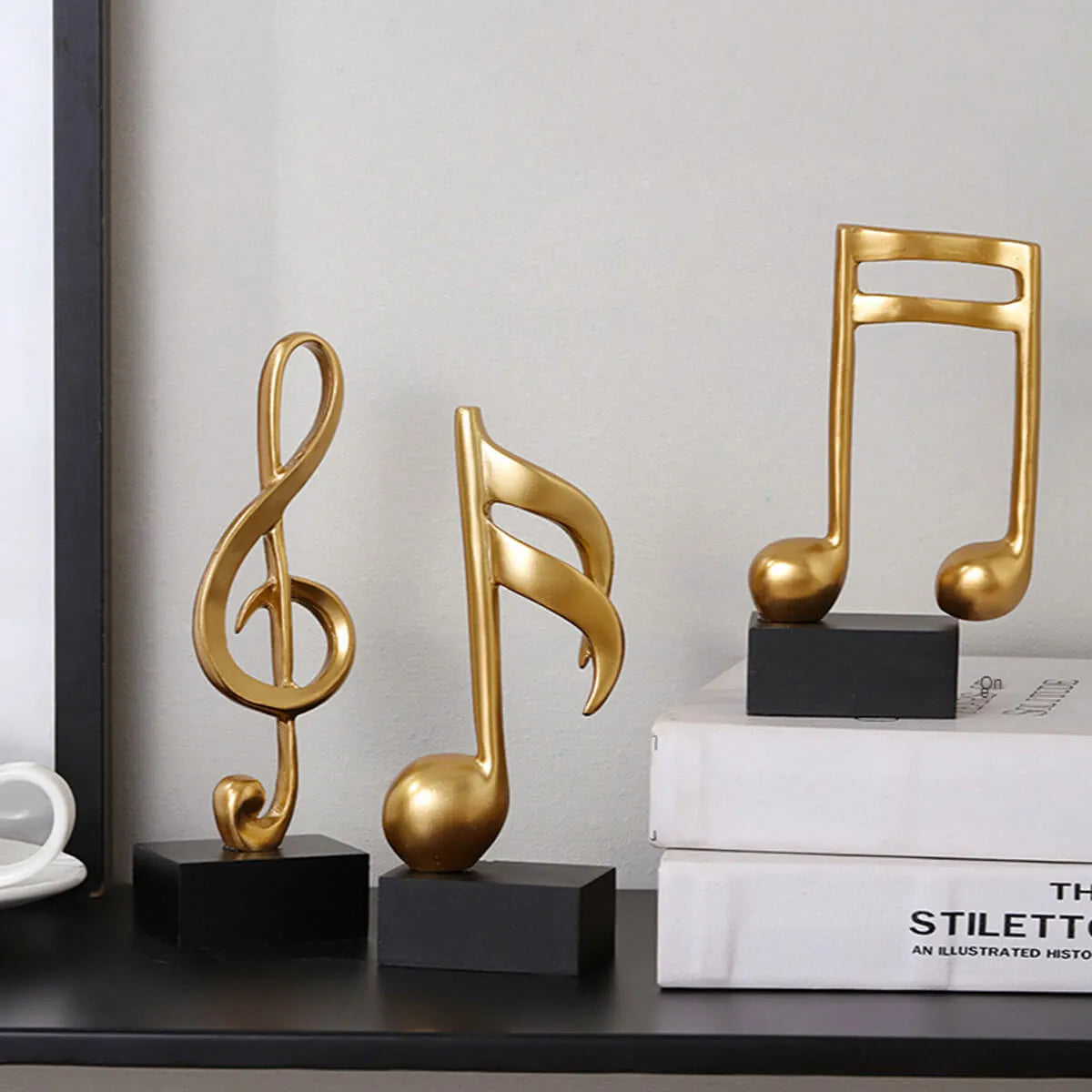 Music Symbols Decoration Resin Golden Musician Notes Sculpture