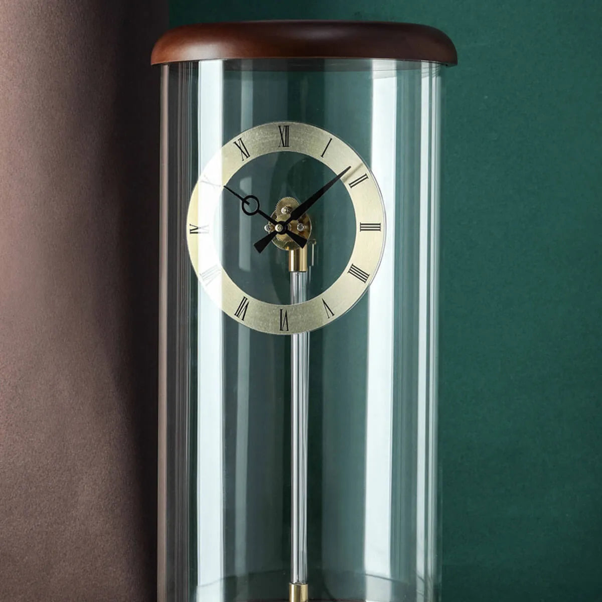 Pendulum Clock Tabletop Solid Wood Desk Aerodynamics Clock