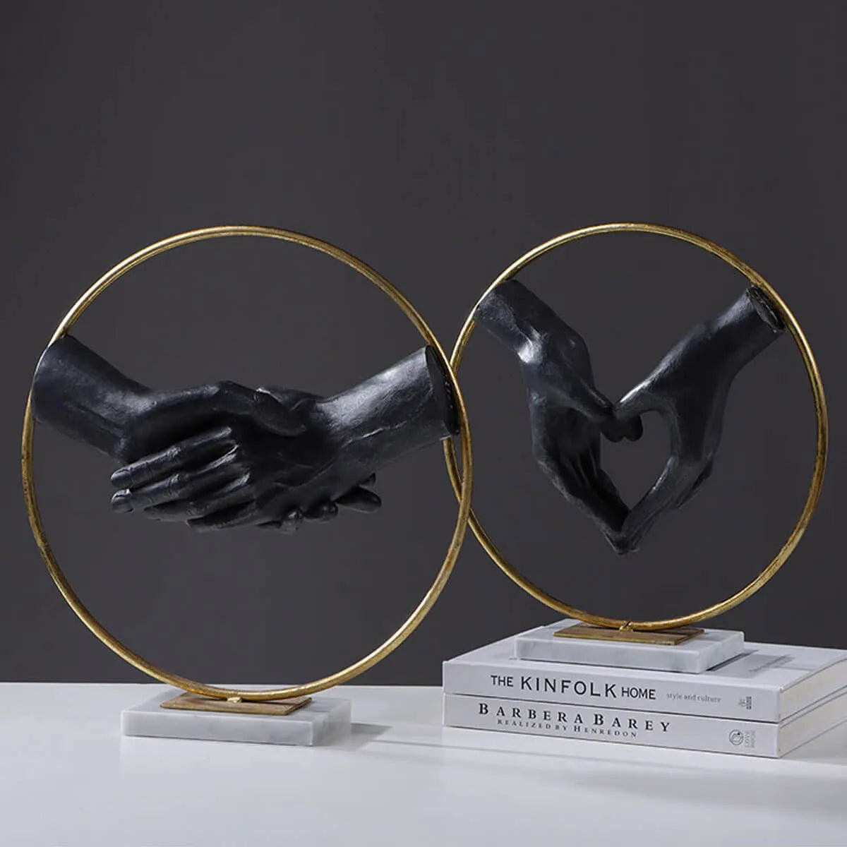 Statue of Cooperation Spirit Character Gesture Sculpture