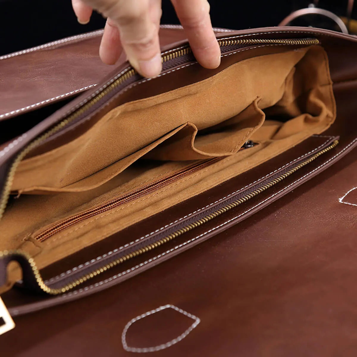 Vintage Business Retro Messenger Handbag Horse Leather Briefcase