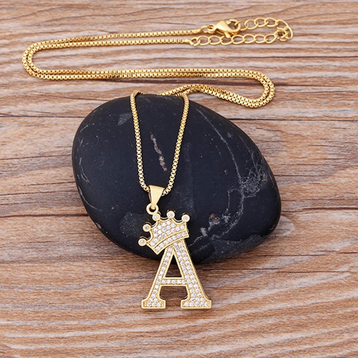 Personalized-Crown-Alphabet-Necklace