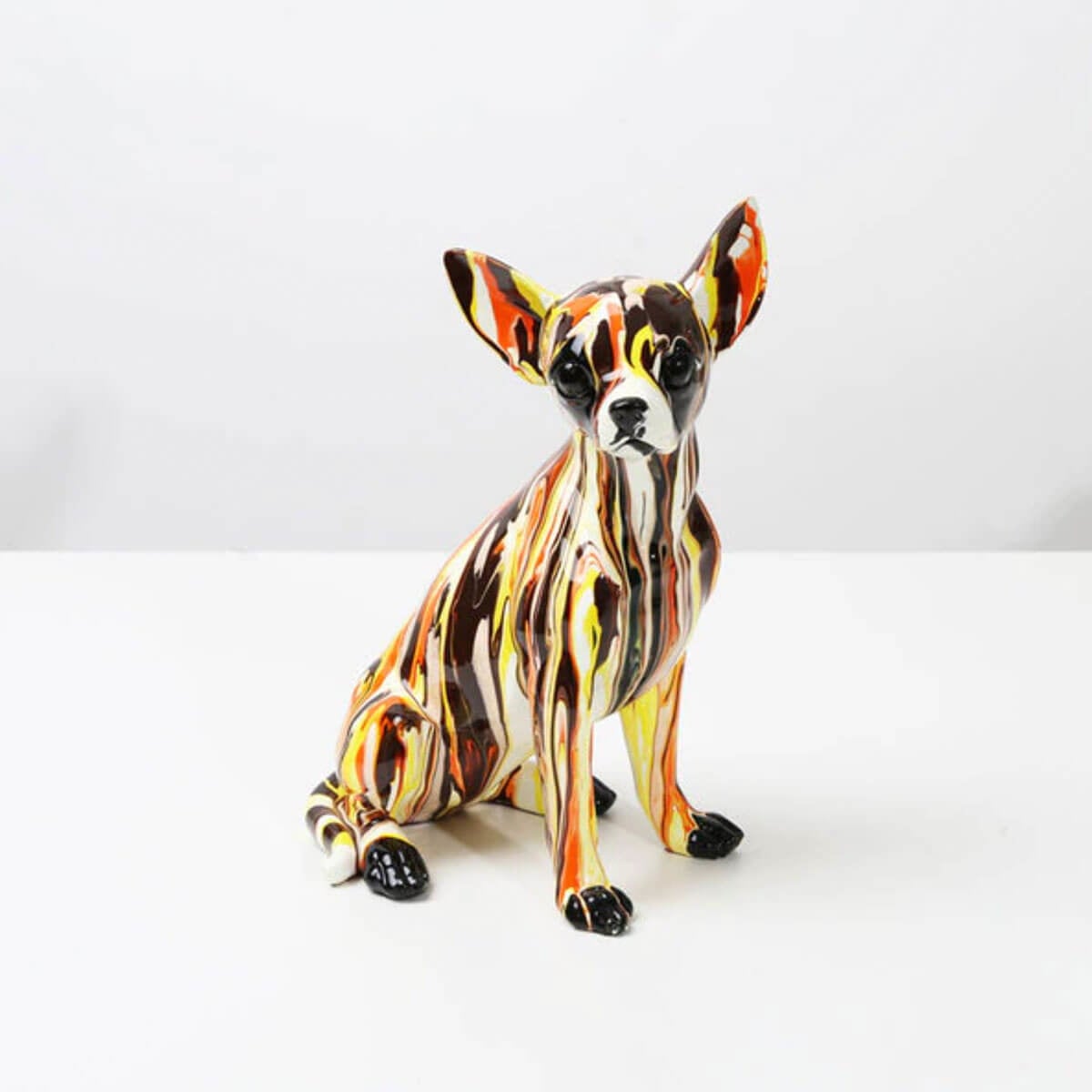 Estátua de arte colorida escultura de cachorro chihuahua