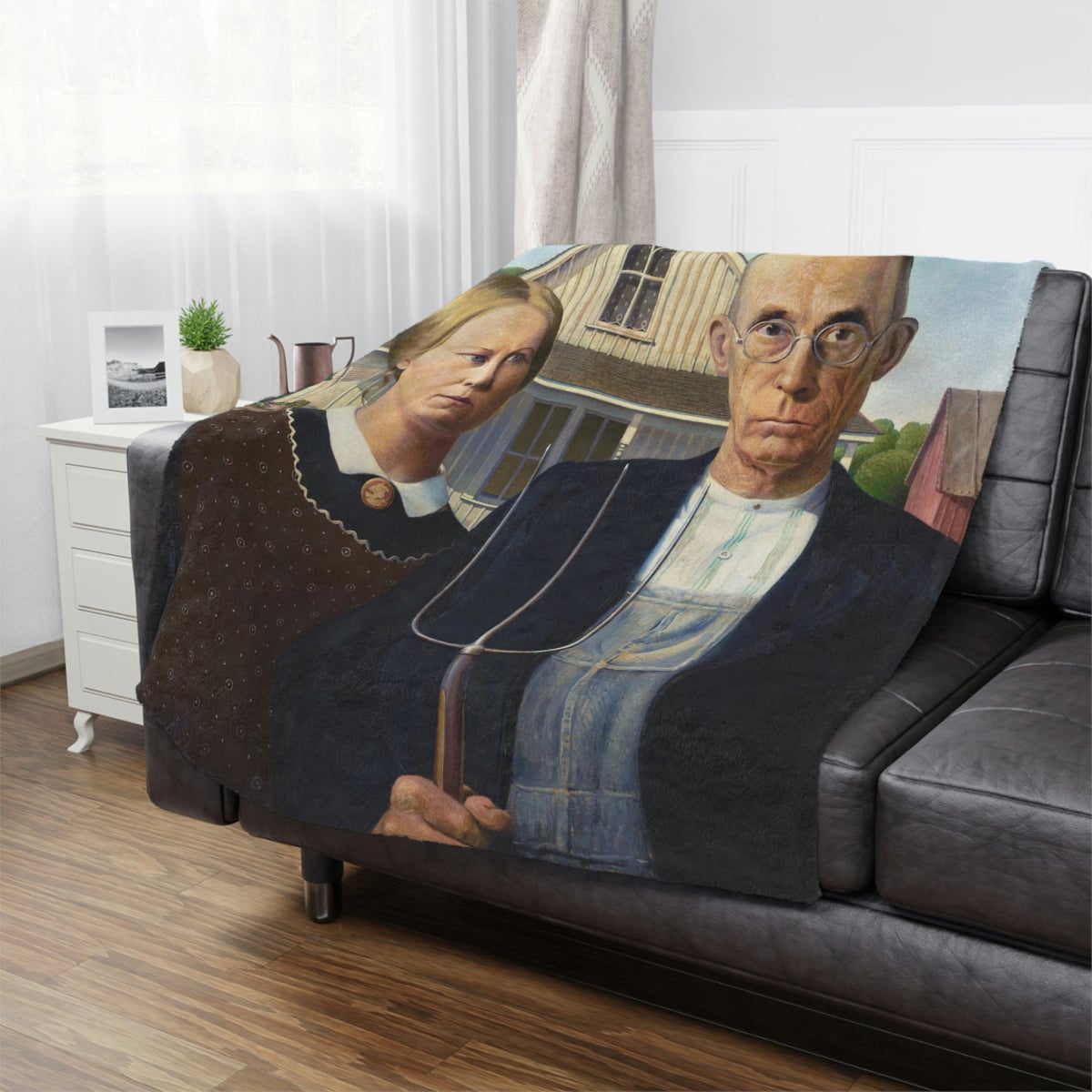 Cultural Elegance: Iconic American Gothic on a Luxurious Blanket