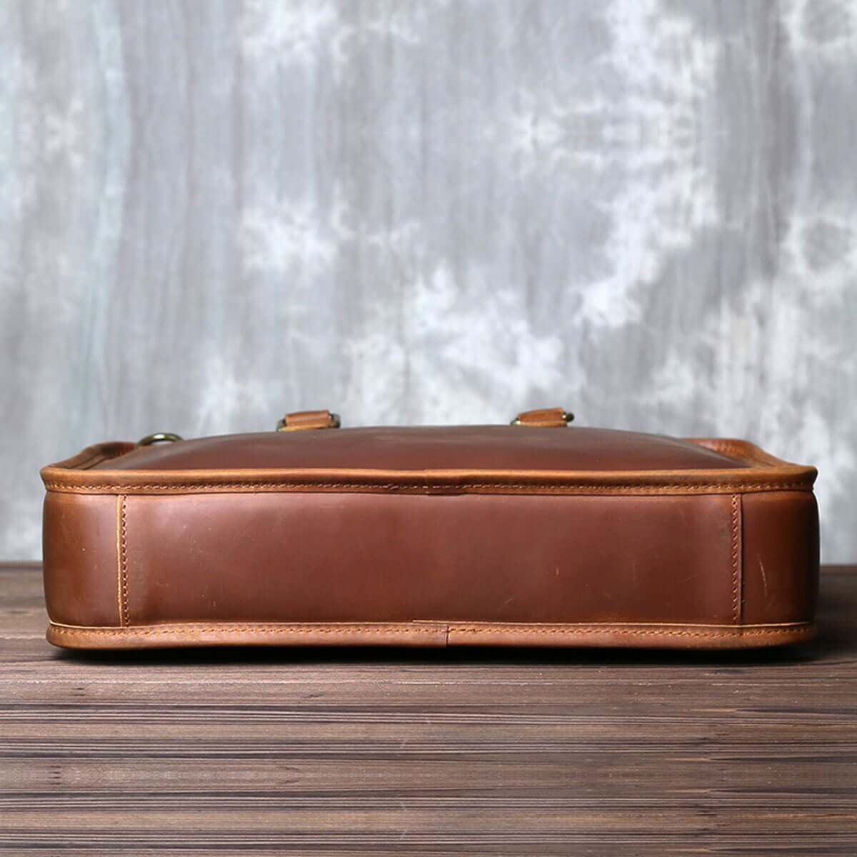 Retro Horse Handbag First Layer Leather Multifunctional Premium Briefcase