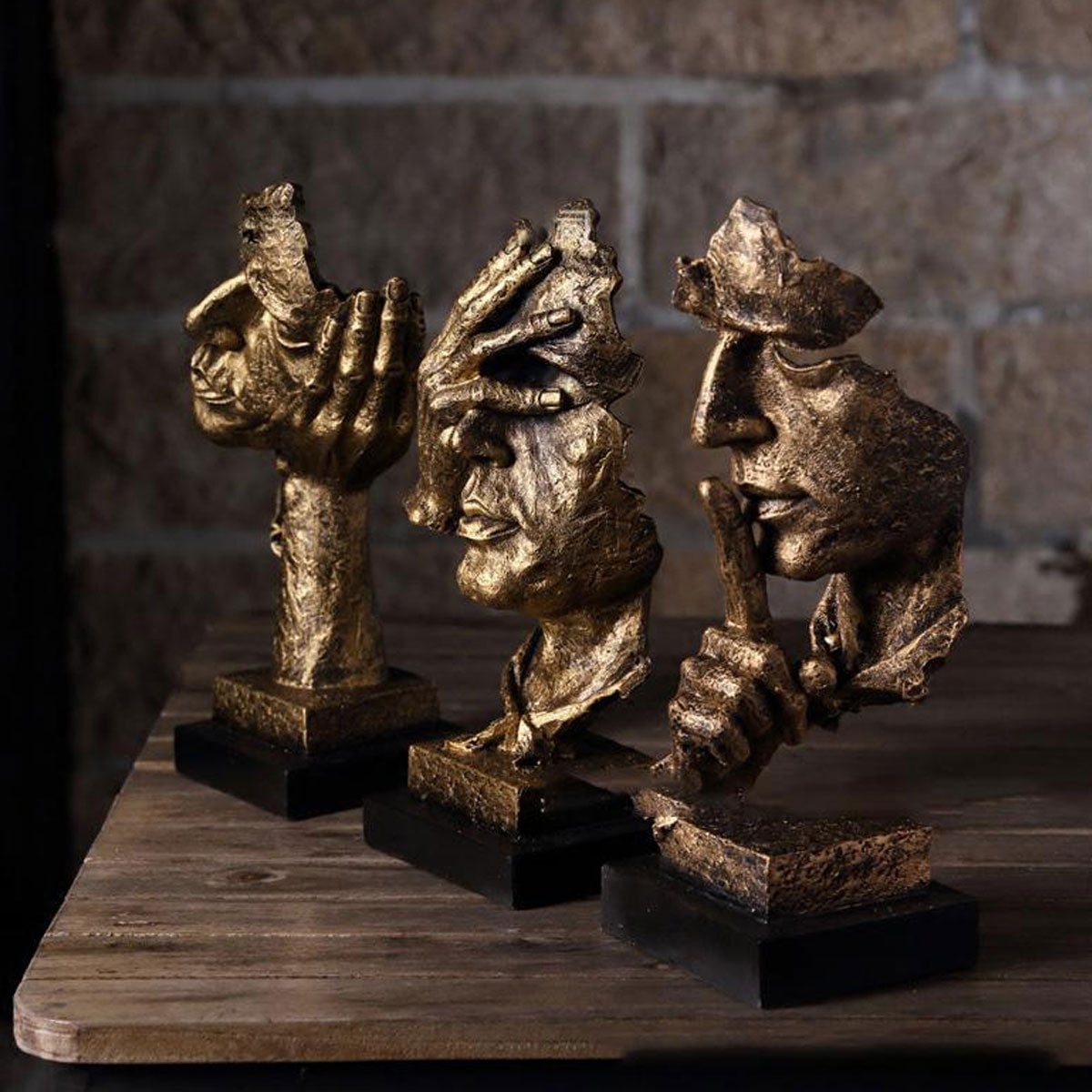 Impressive Collection of Sculptures: Elegance to Your Home and Office